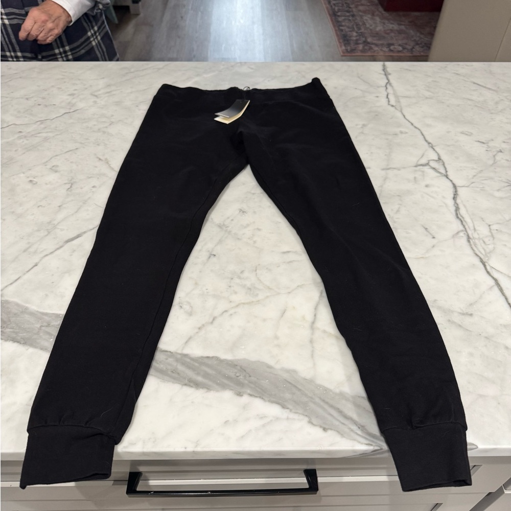 NWT Monrow Black Yoga Leggings in Size Small